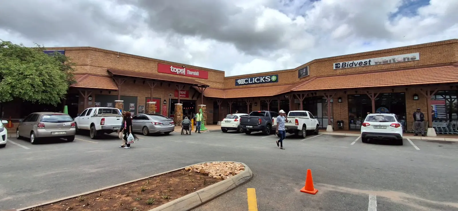 Thornhill Shopping Centre